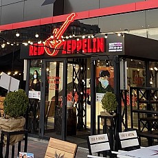 Red Zeppelin